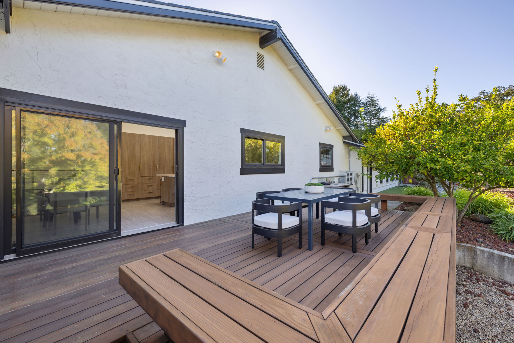 055-6-friars-lane.85146.p4k.025